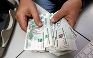В РФ спрогнозували зниження цін на нафту та швидку девальвацію рубля