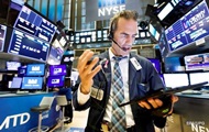 Фондові індекси США впали до мінімуму за 2 роки