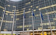 Єврокомісія схвалила нові кредити Україні